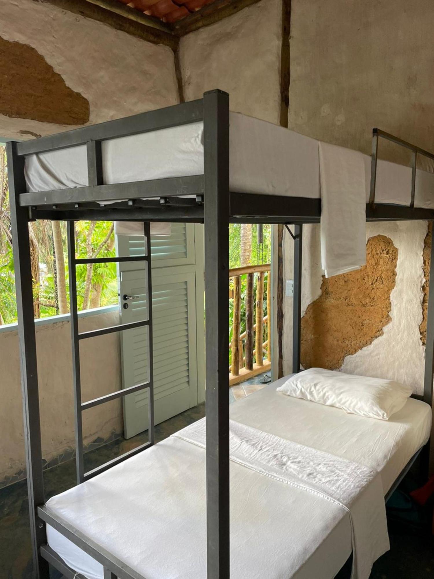Eco Hostel Bosque Di Barro Velha Boipeba Exteriör bild